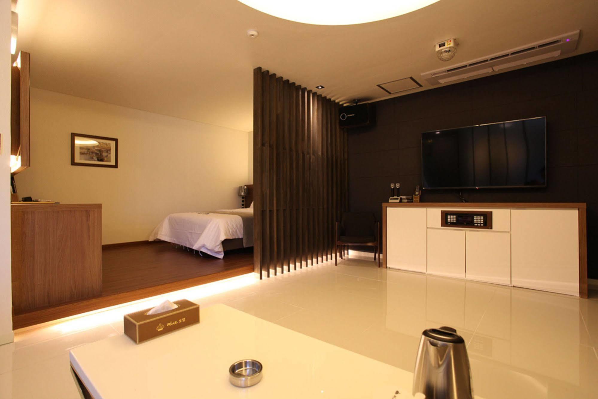 Drive In Hotel Tiamo Pocheon Esterno foto